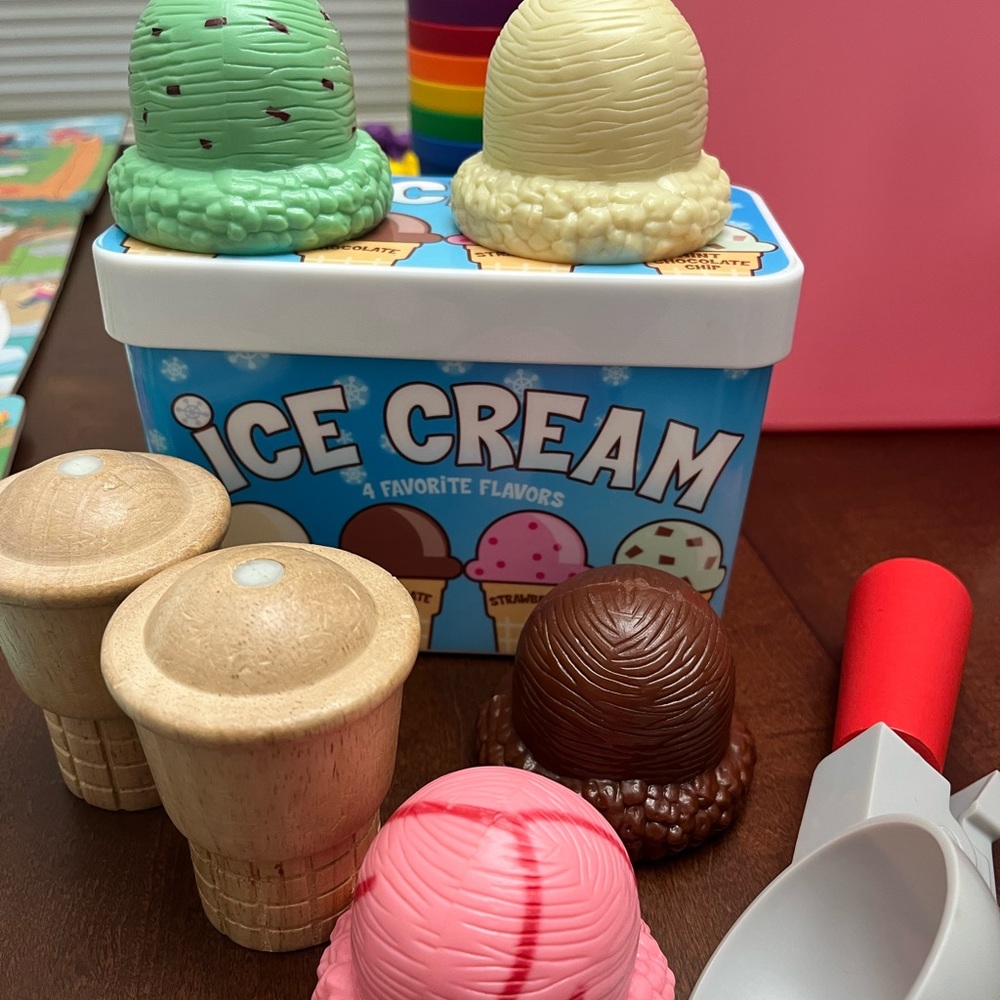 Melissa and Doug Ice Cream Scoop Set